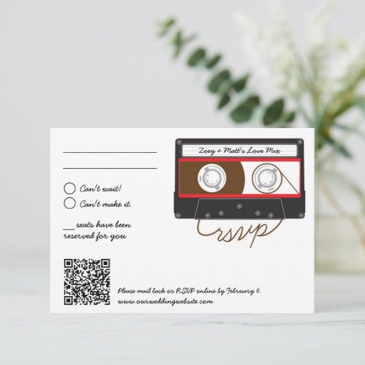 Retro Indie Mixtape Bruiloft Rood, Zwart & Wit RSVP Kaartje (Staand voorkant)