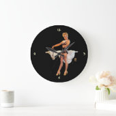 Retro Ironing Pinup Girl Grote Klok (Huis)