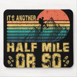 Retro is nog een halve kilometer of zo wandelen e muismat