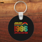 Retro January 1986 Limited Edition 40-year-old 40t Sleutelhanger (Voorkant)