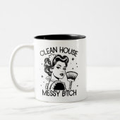 Retro jaren 1950 Glam Girl Funny Sarcastic Quote Tweekleurige Koffiemok (Links)