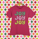 Retro jaren 70 Lettering Joy Christmas Graphic T-shirt<br><div class="desc">Leuke  stijl belettering spelt de feestelijke boodschap "JOY" in een retro kleurenschema van groen,  roze en limoengroen.</div>