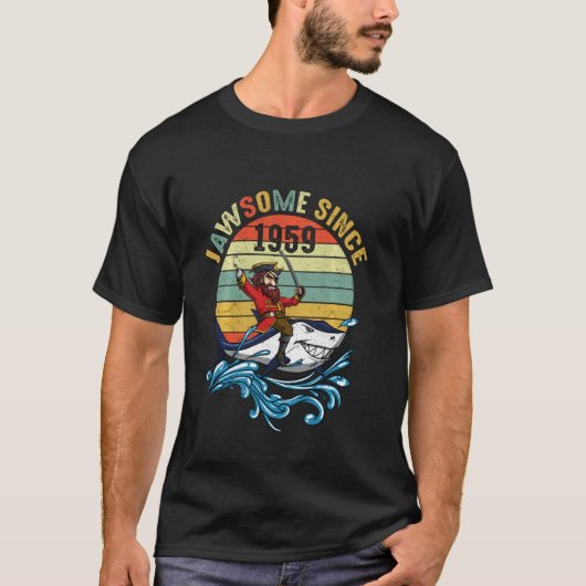 Retro Jawsome 1959 60th Birthday Pirate Shark T-shirt (Voorkant)