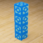 Retro Jet Set Blue Trellis Wine Gift Box Wijn<br><div class="desc">Voeg een scheut van midden-eeuw moderne Palm Springs overal waar je gaat met deze Retro Jet Set Blue Trellis gepatrooneerde wijn geschenkdoos. Het werd geïnspireerd door  betonnen briesblokken. De gedeconstrueerde versie van de architectuur uit de jaren '50 geeft een direct designgevoel aan het dagelijks leven.</div>