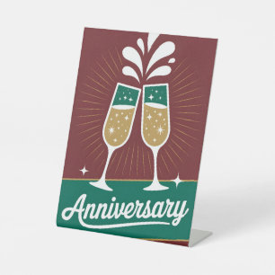Retro jubileumgrafiek met sprankelende champagne reclamebord met voetstuk