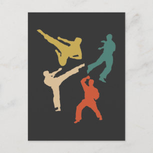 Retro Karate Fighter Kicks Martial Arts Briefkaart