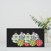 Retro kerstballen T-shirts en cadeaus Feestdagenkaart (Staand voorkant)