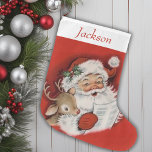 retro kerstman en rendier gepersonaliseerd grote kerstsok<br><div class="desc">Deze Retro Santa en Rendier Personalized Christmas Stocking is de perfecte mix van nostalgie en charme, waardoor je een vleugje klassieke vakantiegeest in je feestelijke decor krijgt. Deze kous heeft een prachtige, ouderwetse illustratie van de kerstman en zijn trouwe rendier, die doet denken aan gekoesterde jeugdherinneringen. De levendige kleuren en...</div>