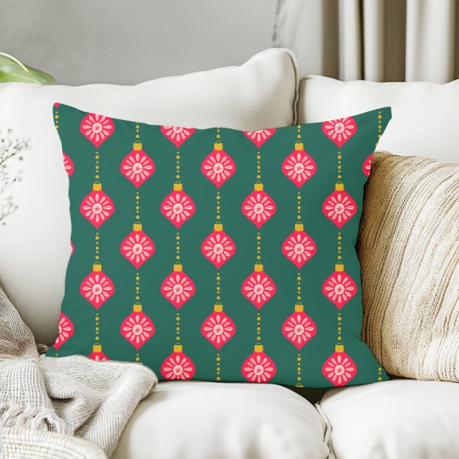 Retro kerstversiering  rood roze groen kussen (Creator heeft geüpload)