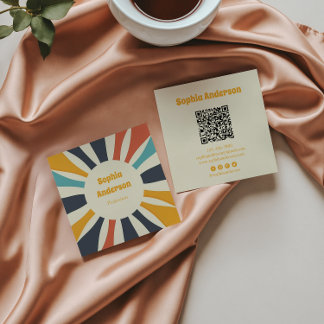 Retro Kleurrijke Sunburst met QR-code - Elegant Vierkante Visitekaartje