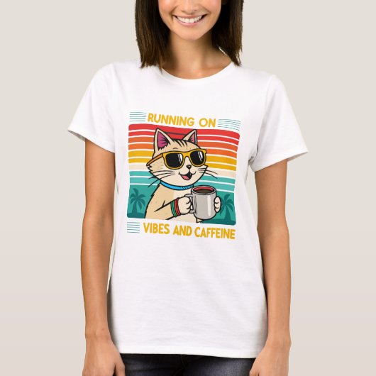 Retro Koffie Kat Vibes - Cafeïne Lover Vrouwen T-shirt (Voorkant)