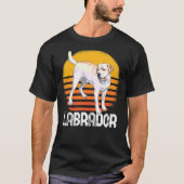 Retro Labrador Retriever  Dog 155 T-shirt (Voorkant)