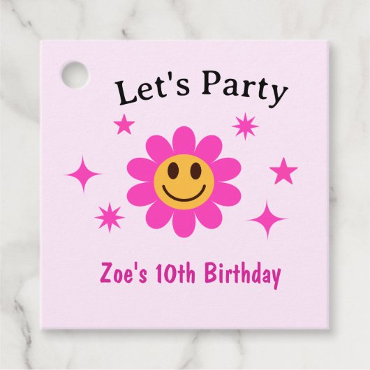 Retro Lachende Roze Bloemenmeisje Verjaardag Bedankjes Labels (Voorkant)