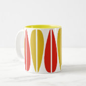 Retro Leaves - Ochre en Crimson Tweekleurige Koffiemok (Voorkant links)