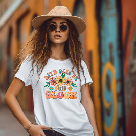 Retro Leef het leven in volle bloei T-shirt