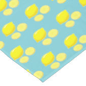 Retro Lemons Slict Patroongeel op Blauw Tafelkleed (Gekanteld)