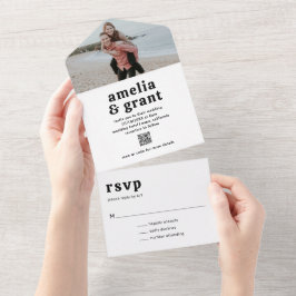 Retro Lettertype Zwart en Wit QR Code Foto Bruilof All In One Uitnodiging