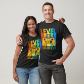 Retro Level 23 Unlocked 23e verjaardag Gaming Love T-shirt (Unisex)