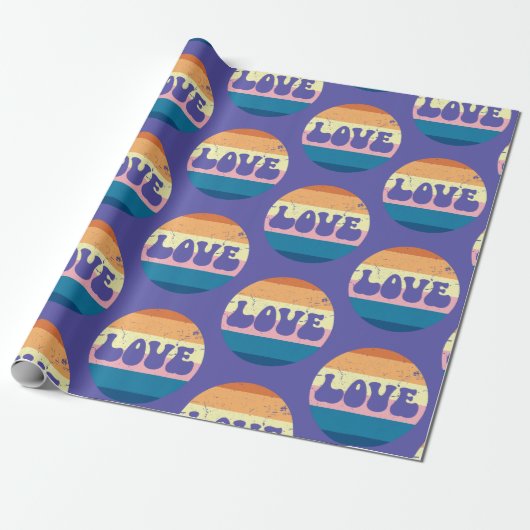 Retro Liefde Typografie Op  Sunset Stripes Cadeaupapier (Uitgerold)