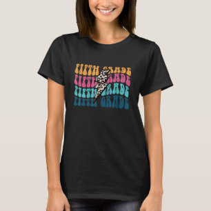 Retro Lightning Bolt Fifth Grade Teacher Kind Teru T-shirt