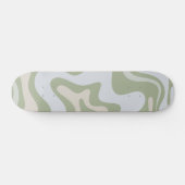 Retro Liquid Swirl Abstract Patroon in Sage Green Persoonlijk Skateboard (Horizontaal)