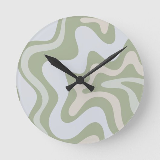 Retro Liquid Swirl Abstract Patroon in Sage Green Ronde Klok (Voorkant)