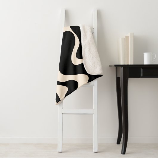 Retro Liquid Swirl Abstract Pattern Black Cream Sherpa Deken (In situ)