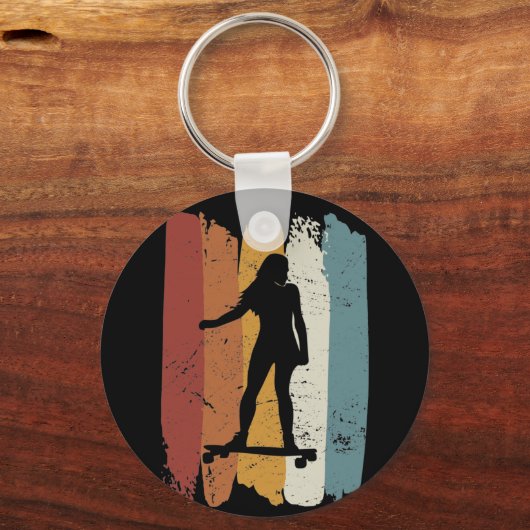 Retro  Longboard meisje Sleutelhanger (Voorkant)