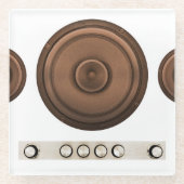 Retro luidsprekers: bruin, geïsoleerd wit. glazen onderzetter (Voorkant)