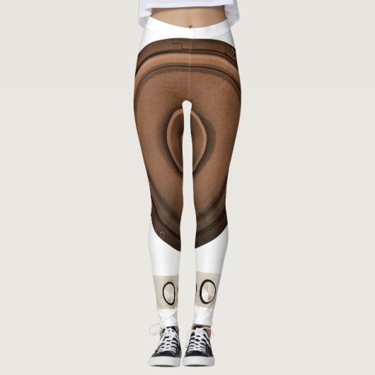 Retro luidsprekers: bruin, geïsoleerd wit. leggings (Voorkant)