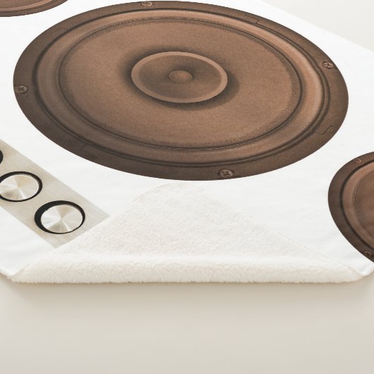 Retro luidsprekers: bruin, geïsoleerd wit. sherpa deken (3/4)