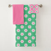 Retro Madeliefjes Roze en Groen Bad Handdoek (Insitu)