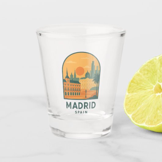 Retro Madrid Spanje Reizen – Oude Stad Shot Glas (Voorkant)