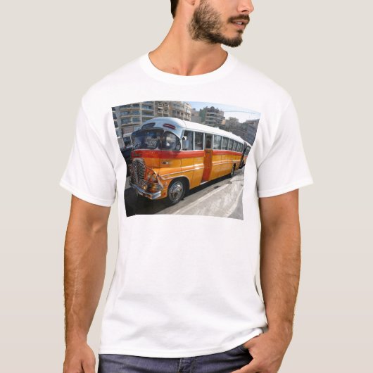 Retro Malta bus T-shirt (Voorkant)