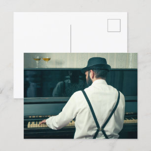 Retro man pianospelen en roken briefkaart