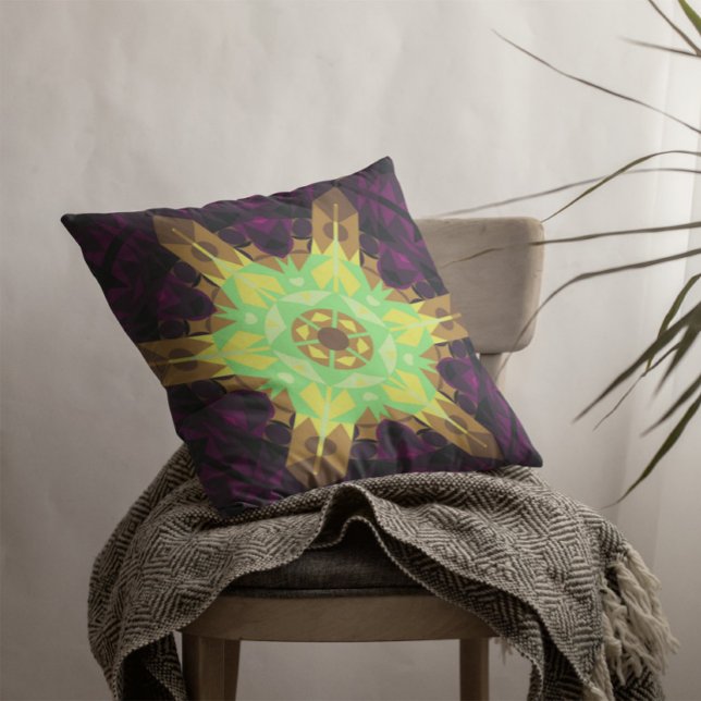 Retro Mandala Flower Green Yellow en Paars Kussen (Creator heeft geüpload)