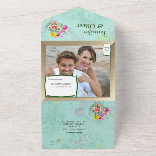 Retro Meadow Classic Flowers All In One Uitnodiging (Buitenkant)