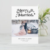 Retro Merry & Married Minimalist Foto Feestdagenkaart (Staand voorkant)