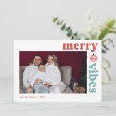 Retro Merry Vibes Familie Foto Vakantiekaart Feestdagenkaart (Staand voorkant)