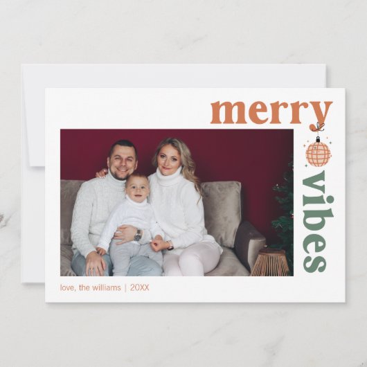 Retro Merry Vibes Family Photo Holiday Card Feestdagenkaart (Voorkant)