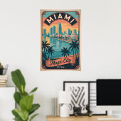 Retro Miami Florida Magische Stad Reizen Poster (Thuiskantoor)