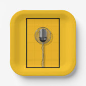 Retro Microphone on Bold Yellow Papieren Bordje (Voorkant)