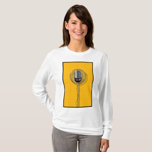 Retro Microphone on Bold Yellow T-shirt (Voorkant volledig)