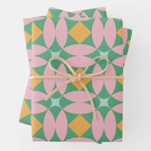 Retro Mid Century Mod Shapes Patroon | Roze groen Inpakpapier Vel (In situ)