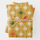 Retro  Mid-Century Star Patronen Ochre Inpakpapier Vel (In situ)