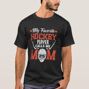 Retro Mijn favoriete hockeyspeler noemt me mama mo T-shirt