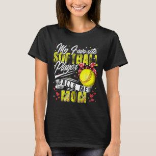Retro Mijn favoriete softbalspeler noemt me mama M T-shirt