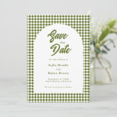 Retro Minimalist Olive green Arch Checker Wedding Save The Date (Staand voorkant)