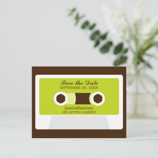 Retro Mixtape Weddenschap opslaan Datum Aankondigingskaart (Staand voorkant)