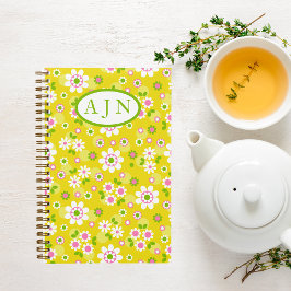 Retro Mod Flowers Yellow & White Monogram Notitieboek
